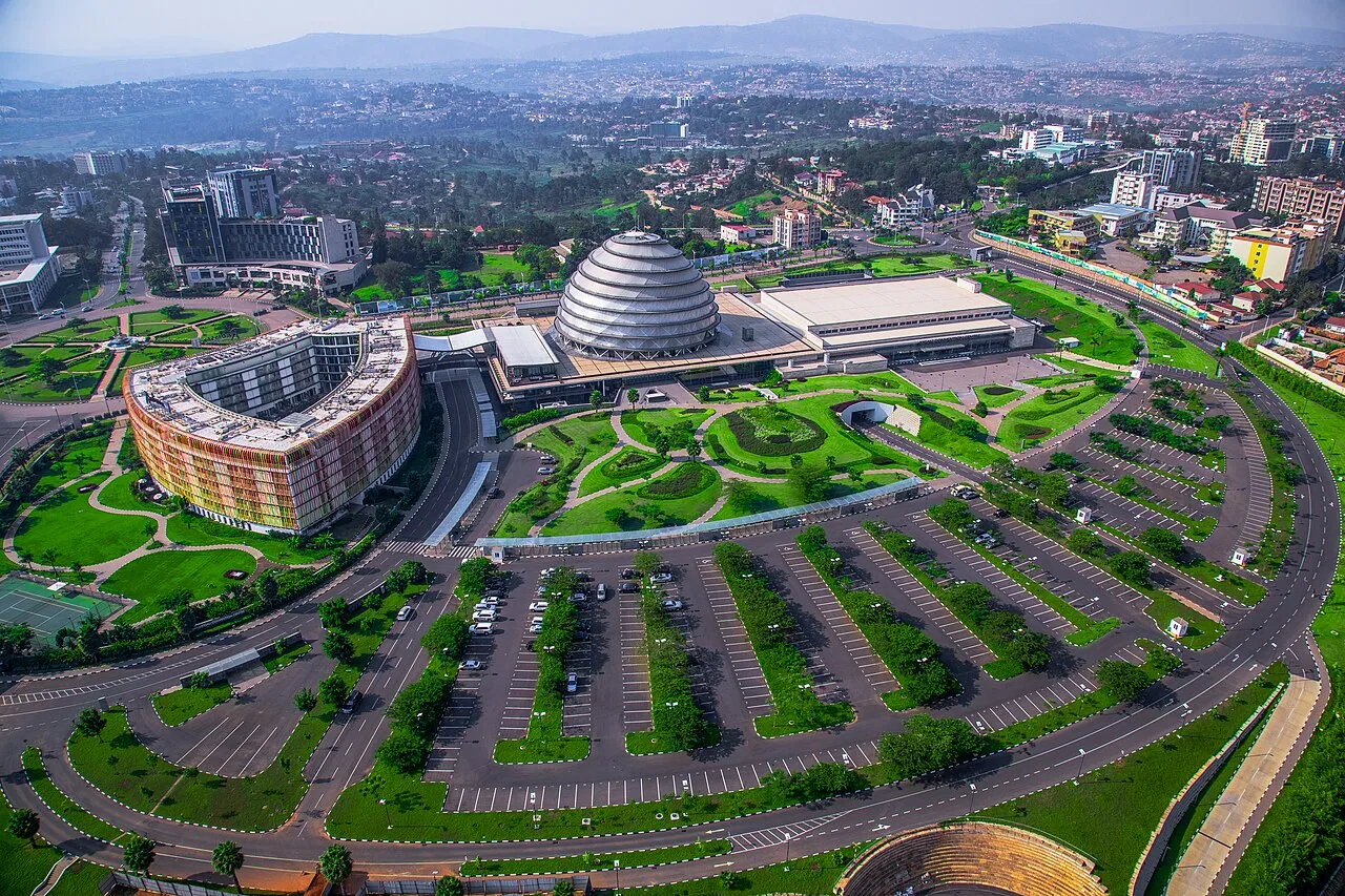 Kigali Convention Centre n’inyubako ziyikikije